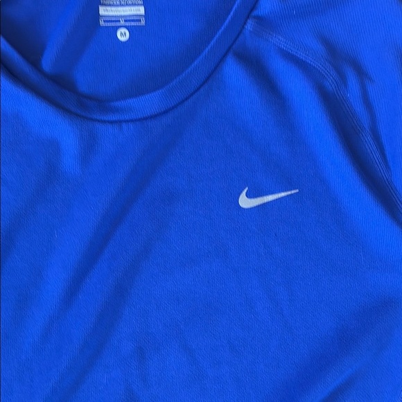 Nike Blue Short Sleeve Performance Tee - Picture 7 of 11
